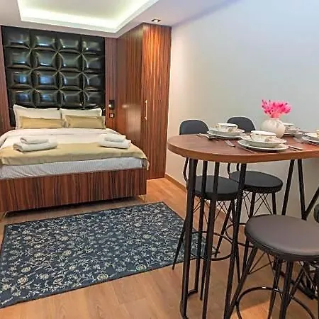 The Mua Luxury Homes Apartment *