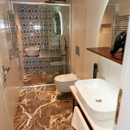 The Mua Luxury Homes Apartman *